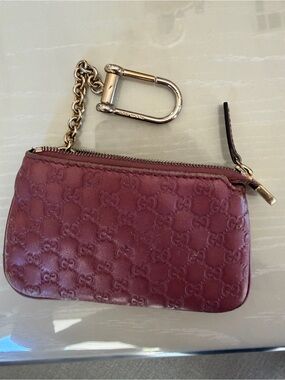 Vintage Gucci Embossed Monogram Key Cles - Wine with Gold Hardware